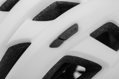 Cube Road Race - casco bici